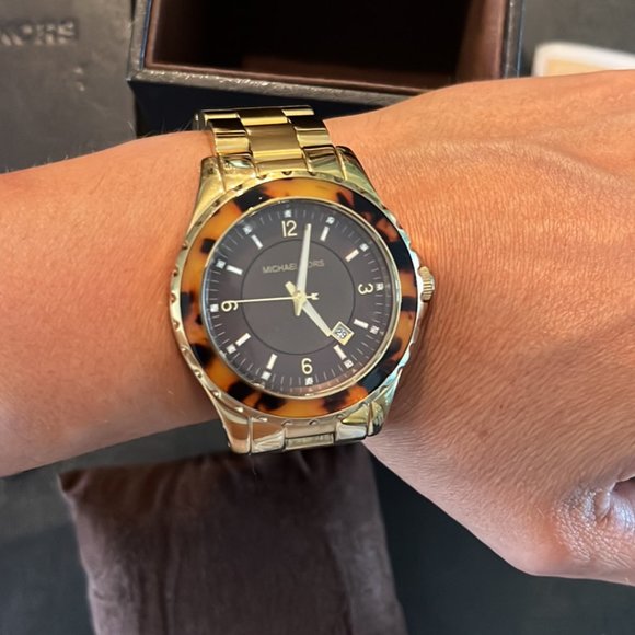 Michael Kors Watch - Picture 1 of 3